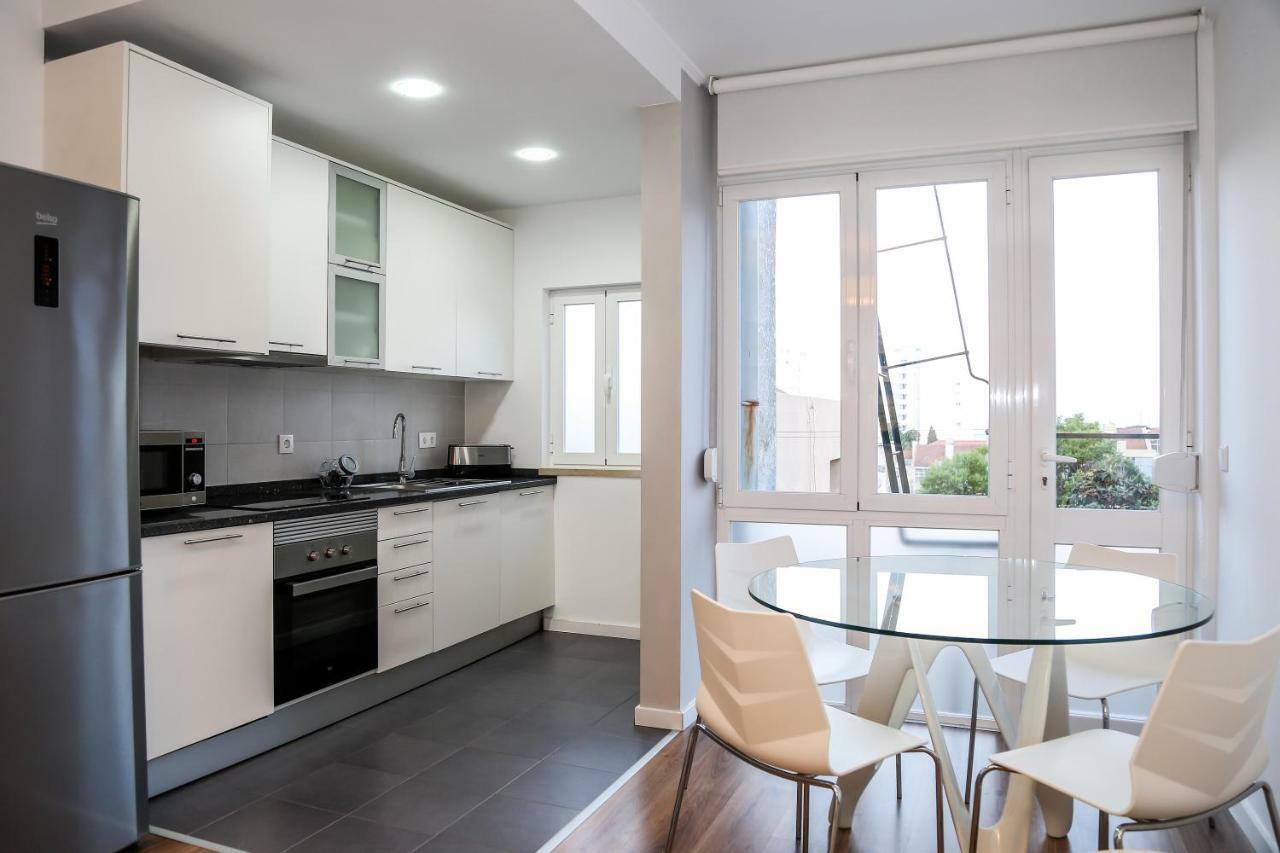 Sao Joao Studios & Flats By Lisbon Village Apartments Kültér fotó